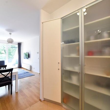 Block Apartment Park With Private Garage Parking ザグレブ エクステリア 写真
